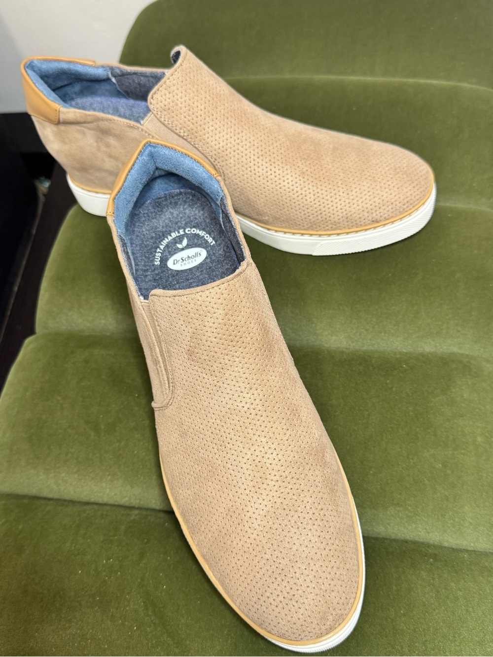 Dr. Scholl's Men's Beige Perforated Slip-On Loafers - Picture 12 of 12